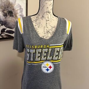 PITTSBURGH STEELERS LADIES V-NECK NFL TEAM APPAREL TEE SZ Large